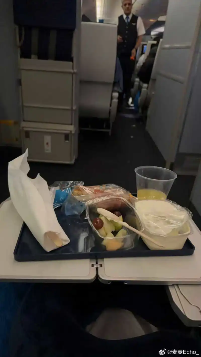 2024賽季中超最佳助理裁判：施翔金旗、馬濟銀旗、劉星銅旗