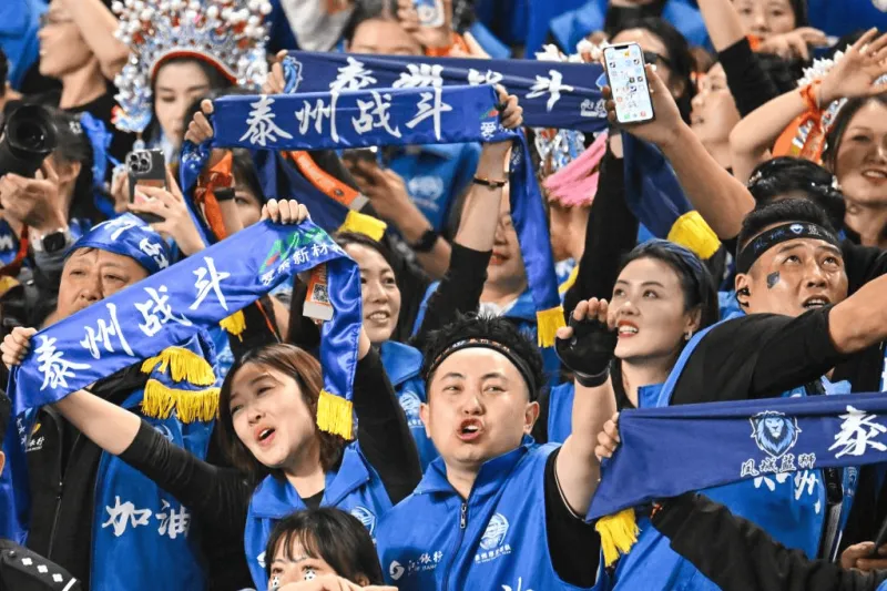 米乐m6官方网站|star467|流言板]人民日报评2025国内十大体育新闻：“