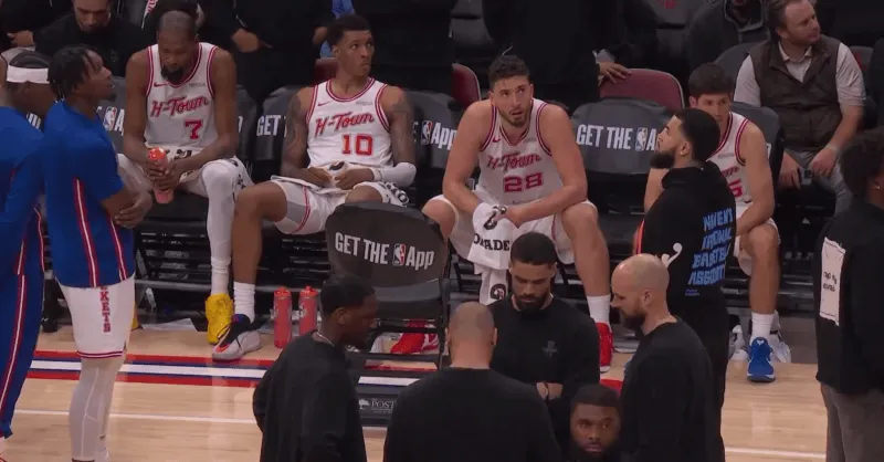 [流言板]難得！申京三分再中目前三分4投4中，生涯單場最多為5記