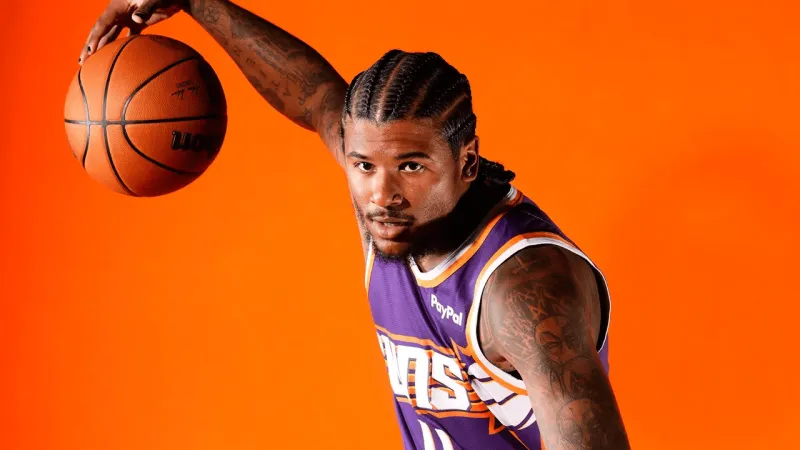 無門可用，謝周三緊急從布城租借門將拉姆利，合同僅一周