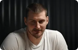 赛马冠军和NBA冠军二选一？约基奇：现在的话，NBA总冠军