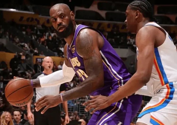 [流言板]默里本賽季場均25.5分4.4板7.2助3.2三分，均創生涯新高