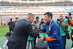 米兰：海牛踢得很完美，我们在更衣室里情绪都绷不住了