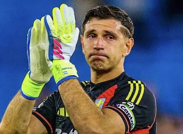 庫里父子三人！斯蒂芬曬自己與父親戴爾、弟弟賽斯的合照