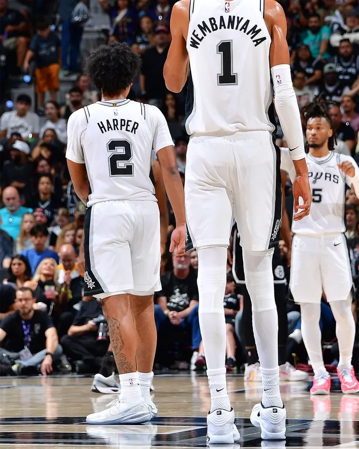 TT 到了如今這地步 你們是不是已經(jīng)在決定重組了？