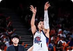 媒体人：高诗岩证明了自己是当下表现最好的本土一号位之一
