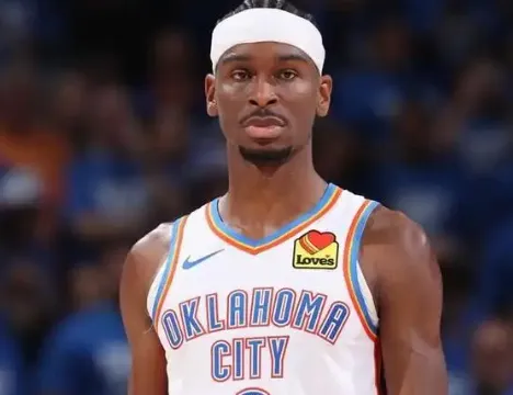 切爾西祝伊萬諾維奇42歲生日快樂，效力期間出戰377場斬獲10冠