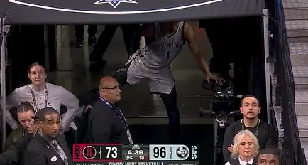 才上任2個月！阿斯：皇馬內(nèi)部開始質(zhì)疑阿韋洛亞，歐冠是救命稻草