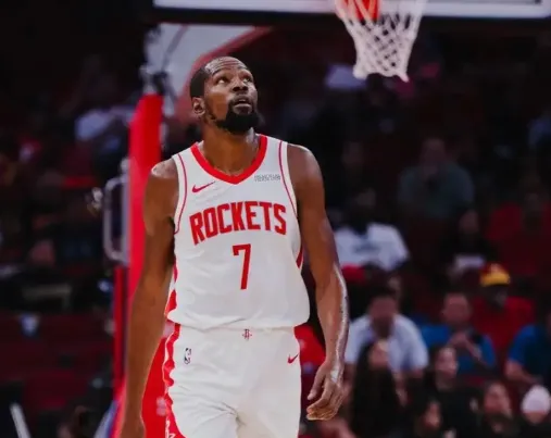 作為doinb粉絲，談談我對“金拉夫”黑稱的看法。很多年了，一直想說，一直沒找到合適的機會，趁今天談談吧。