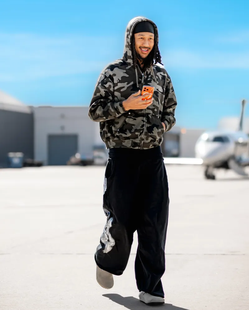 感動！皇馬基地外球迷張貼照片支持羅德里戈，球員發文：感謝??