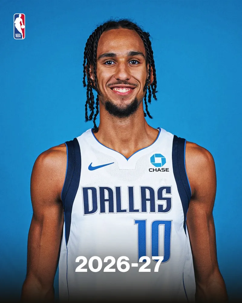 [流言板]发型一年一变！NBA官方分享扎卡里