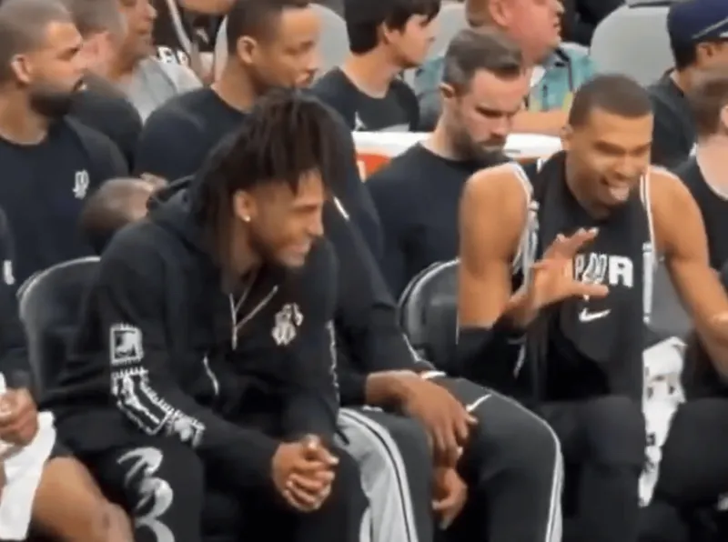 奧利塞連續(xù)4場(chǎng)德甲傳射建功，上一位做到的拜仁球員是曼朱基奇