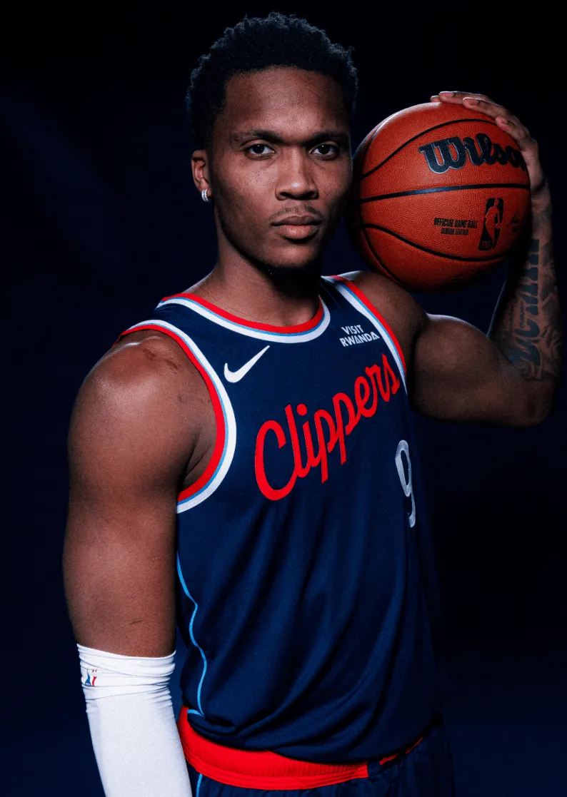 表現亮眼！東契奇全場砍下40分9籃板10助攻1搶斷